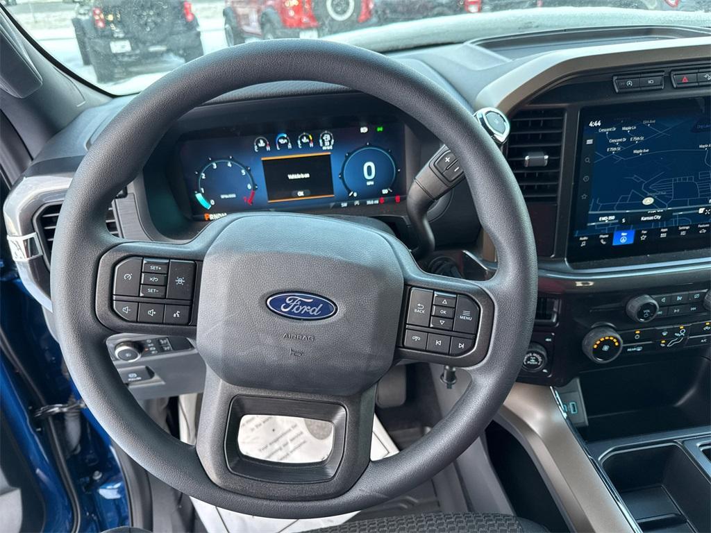 new 2024 Ford F-150 car, priced at $42,250