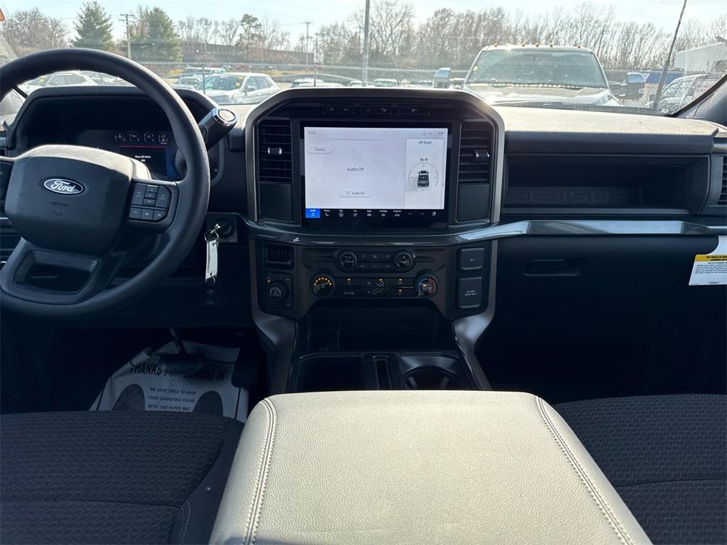 new 2024 Ford F-150 car, priced at $48,957