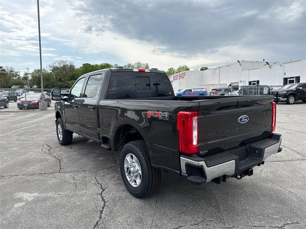new 2025 Ford F-250 car, priced at $64,536