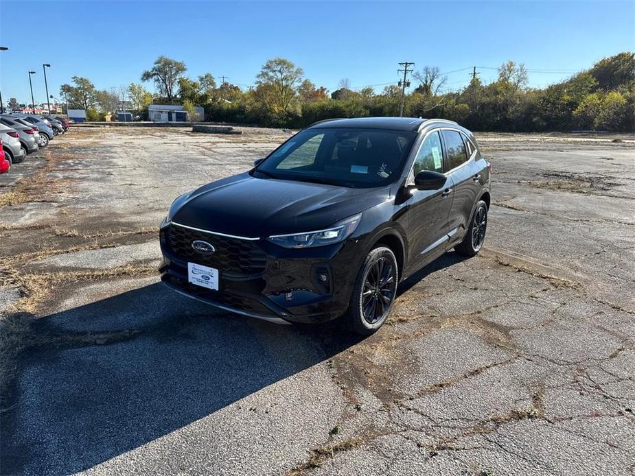 new 2024 Ford Escape car, priced at $40,000