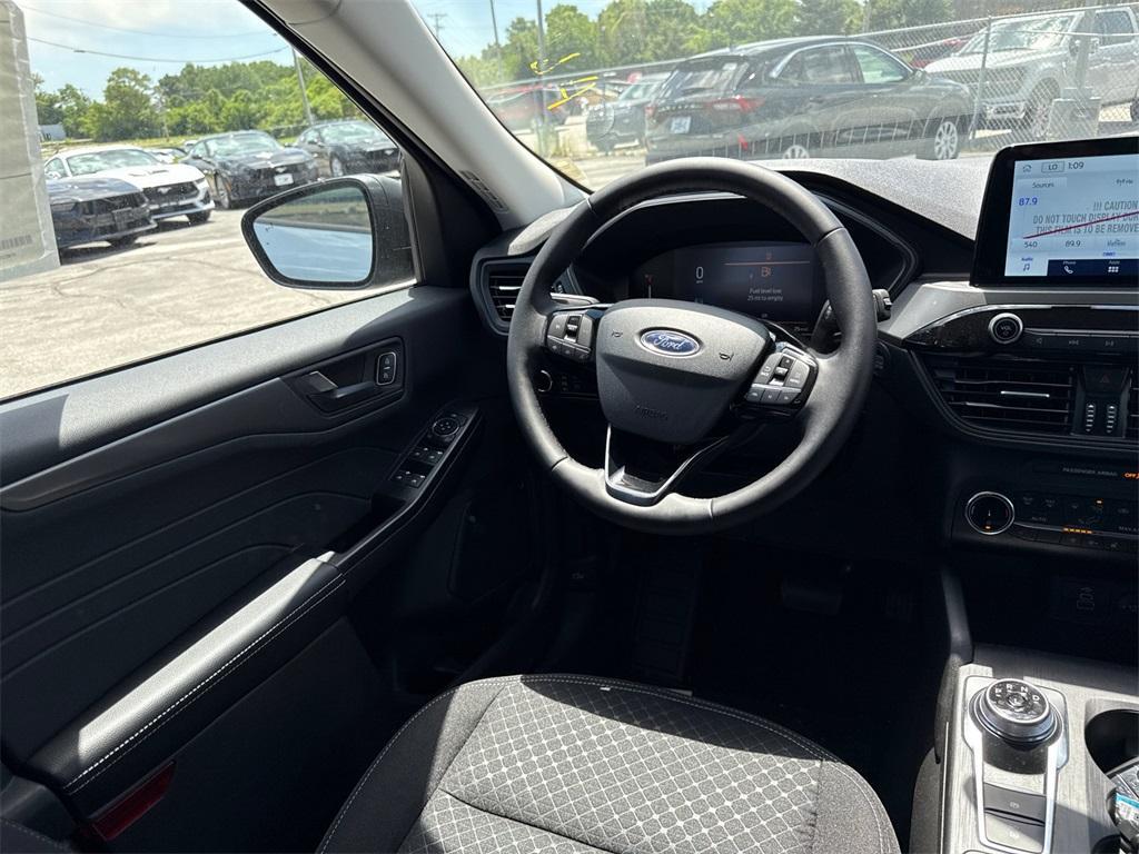 new 2025 Ford Escape car, priced at $27,882