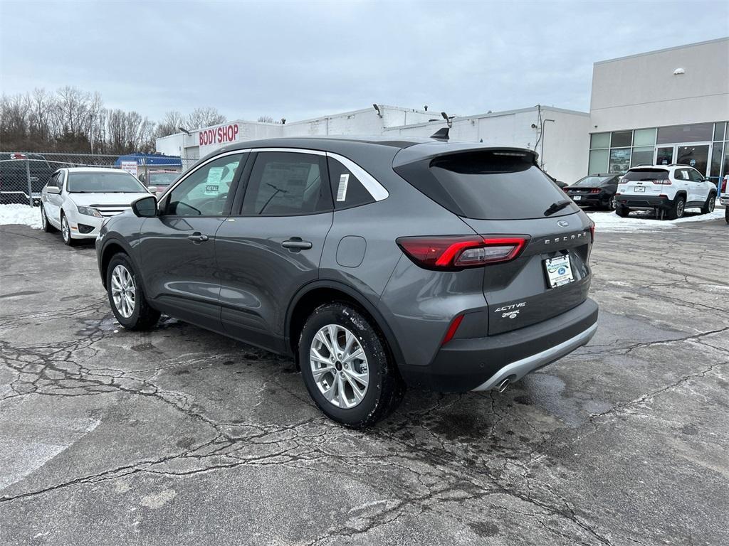 new 2024 Ford Escape car, priced at $30,000