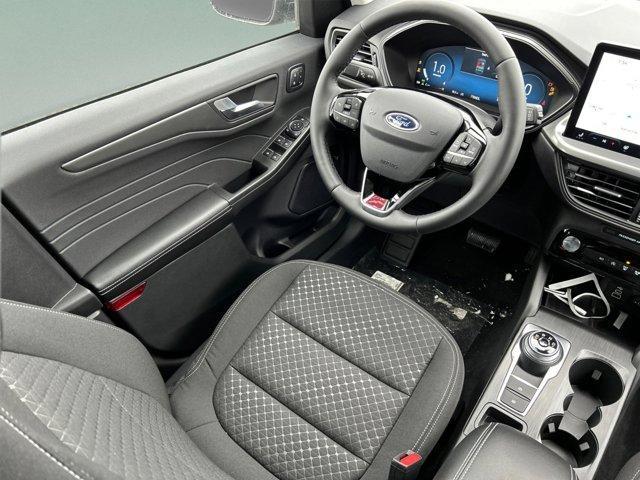 new 2024 Ford Escape car, priced at $30,000