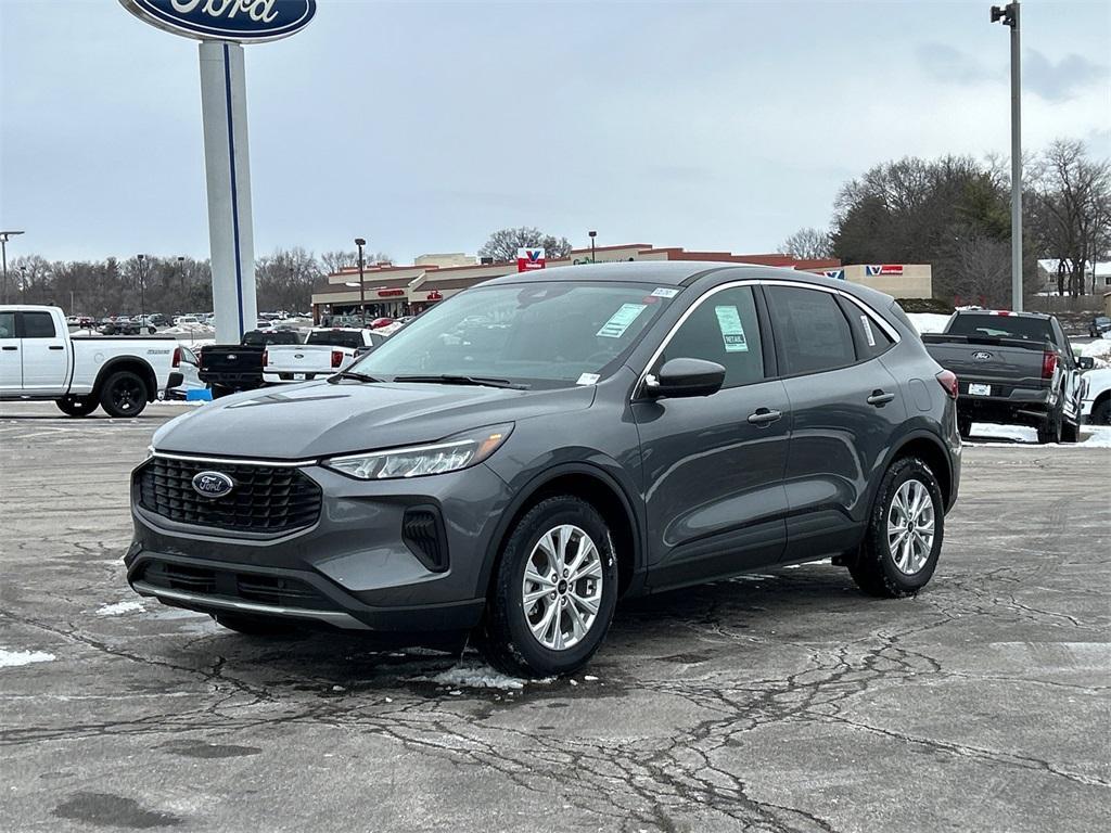 new 2024 Ford Escape car, priced at $30,000