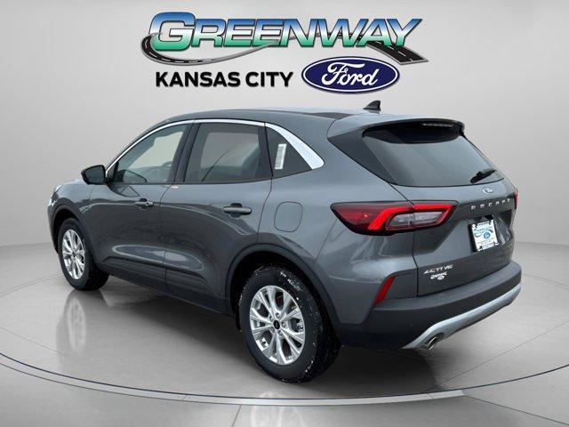 new 2024 Ford Escape car, priced at $30,000
