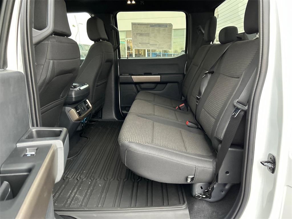new 2024 Ford F-150 car, priced at $48,957