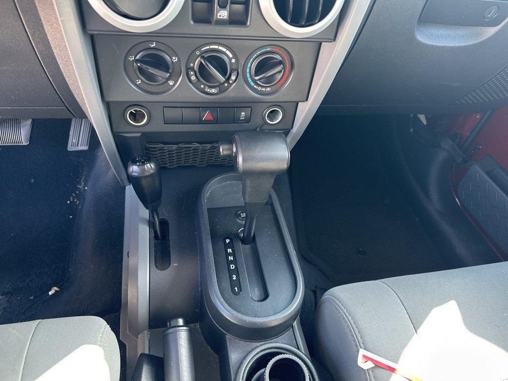 used 2010 Jeep Wrangler Unlimited car, priced at $13,890