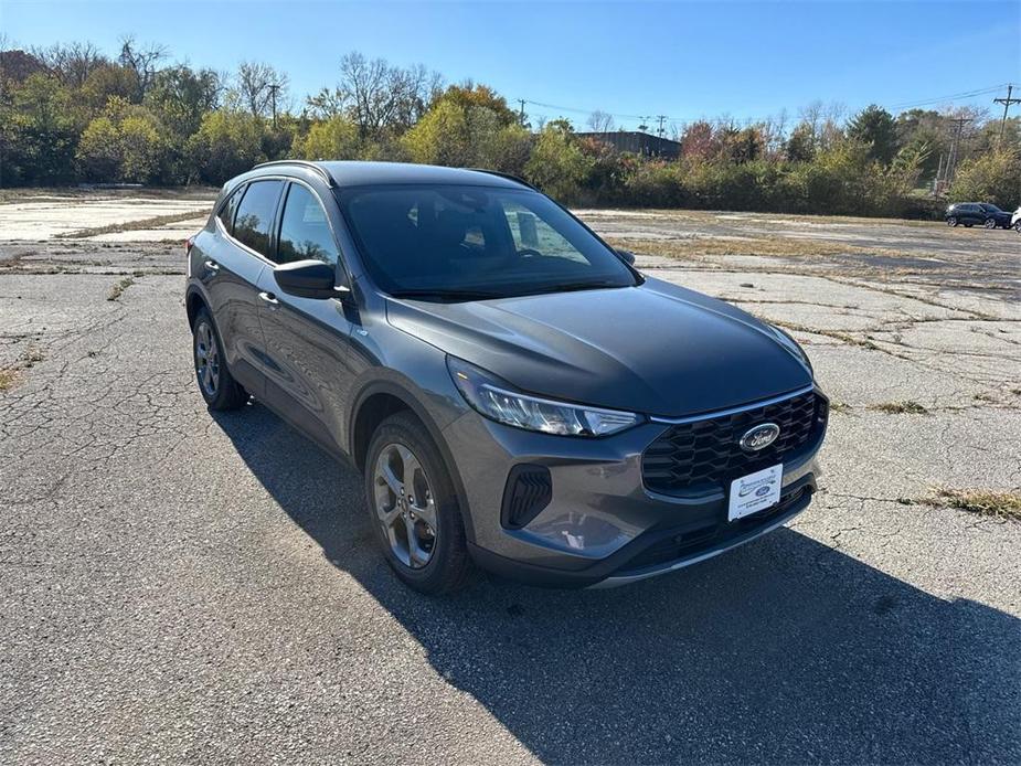 new 2025 Ford Escape car, priced at $30,000