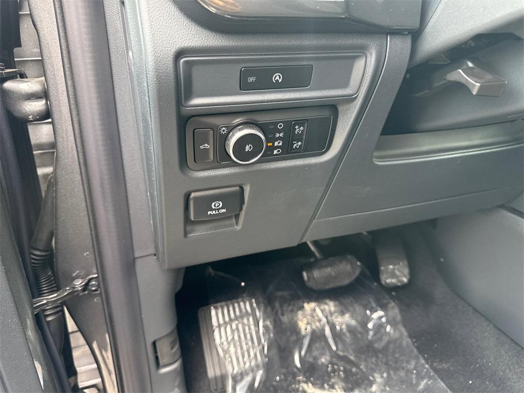 new 2025 Ford F-150 car, priced at $45,959