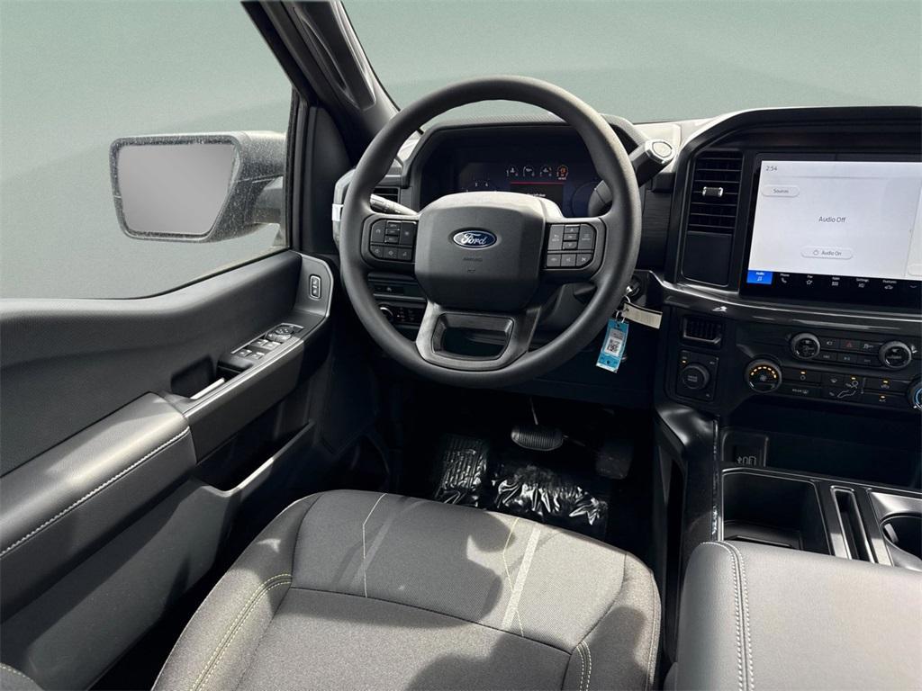 new 2025 Ford F-150 car, priced at $44,668