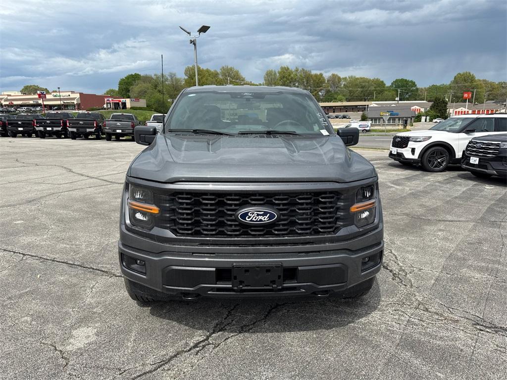 new 2025 Ford F-150 car, priced at $45,959