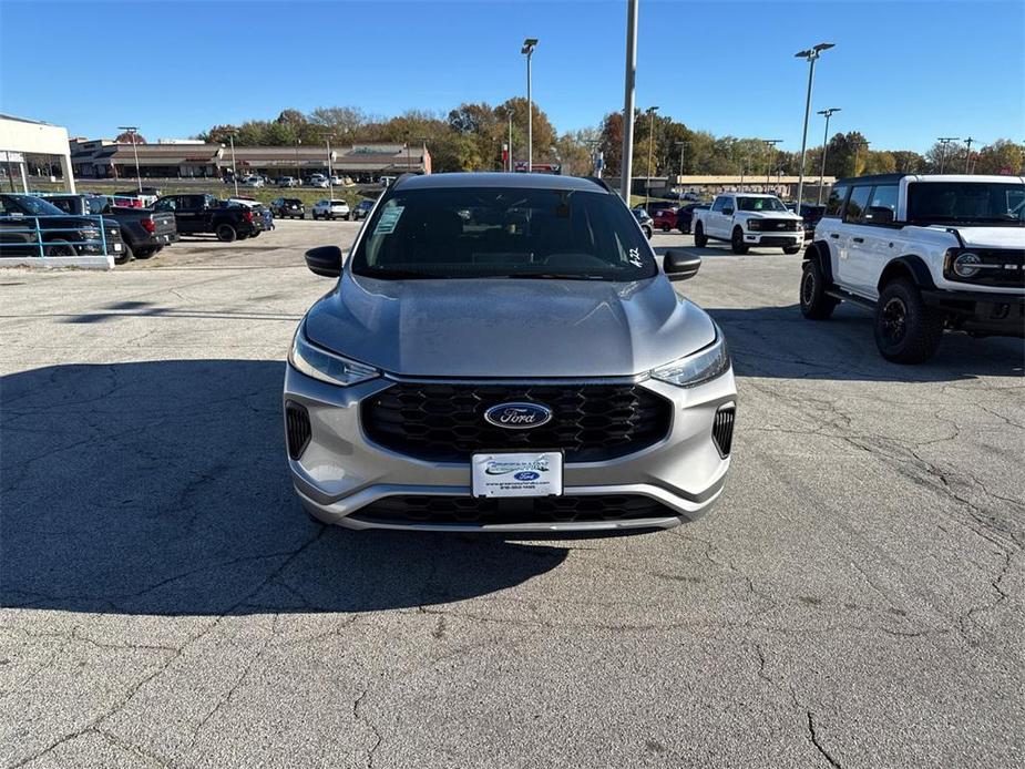 new 2024 Ford Escape car, priced at $28,000