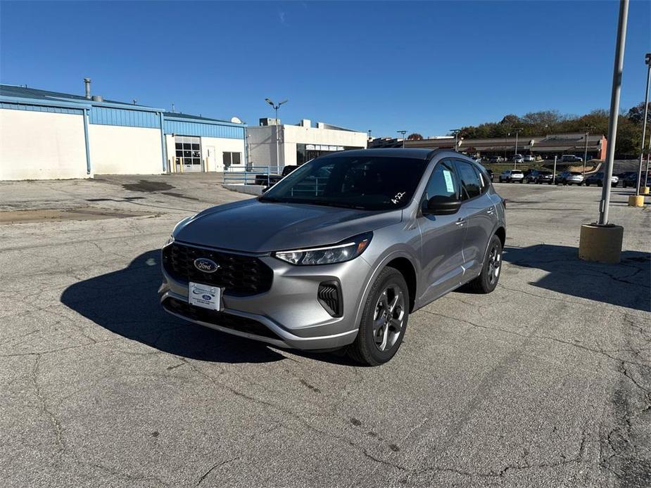 new 2024 Ford Escape car, priced at $28,000