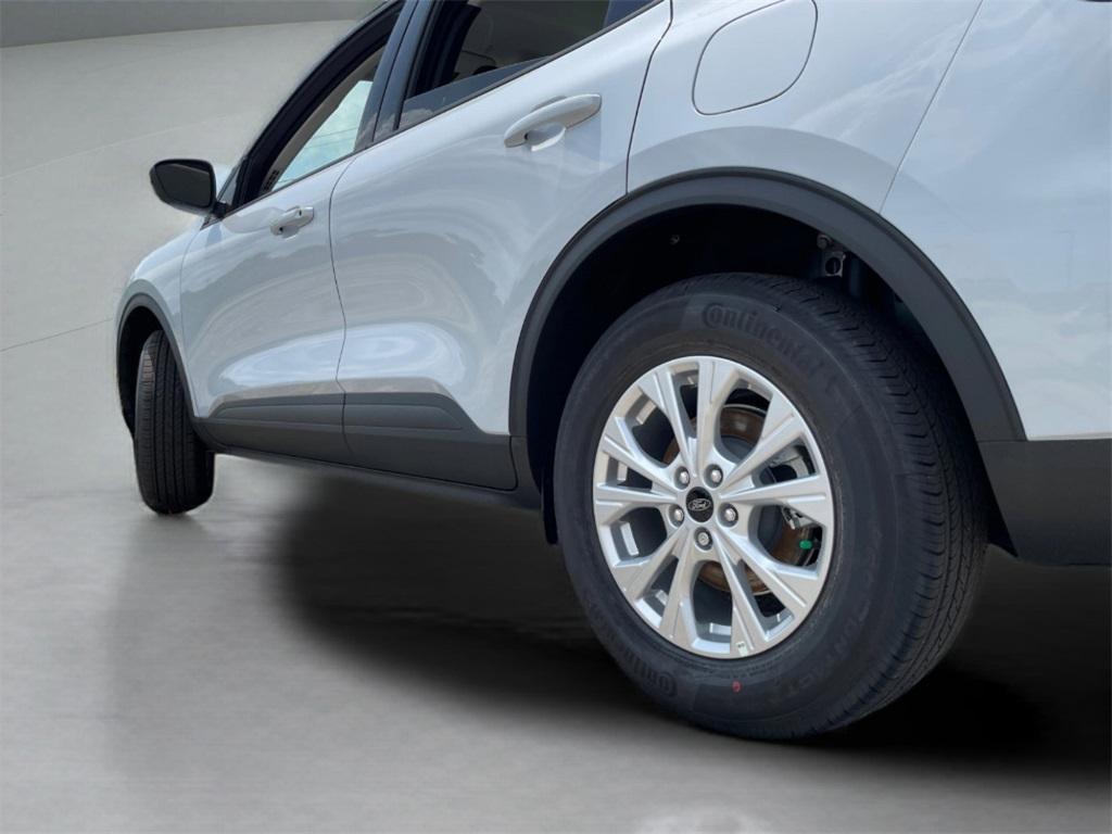 new 2025 Ford Escape car, priced at $26,125