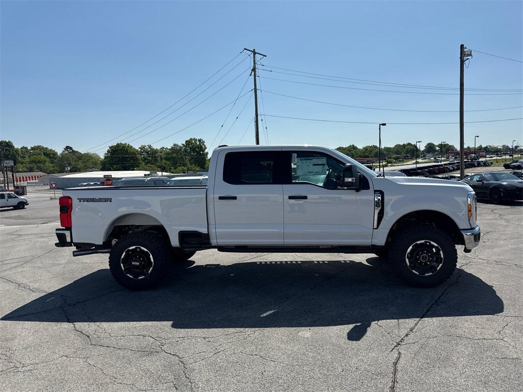 new 2025 Ford F-350 car, priced at $58,569