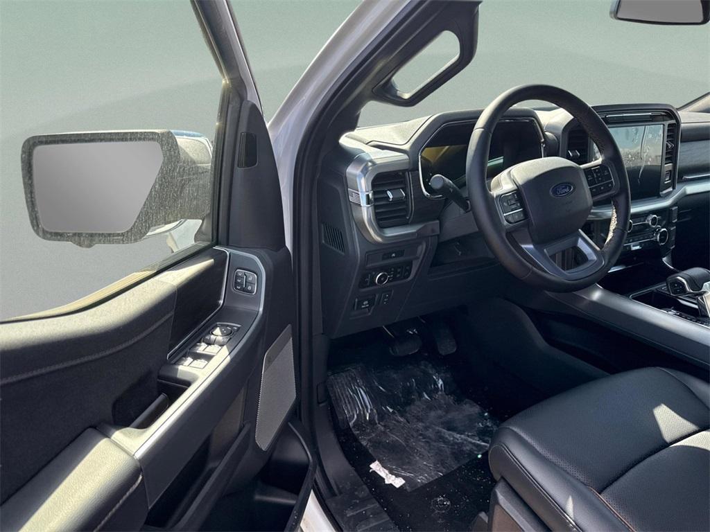 new 2025 Ford F-150 car, priced at $60,988