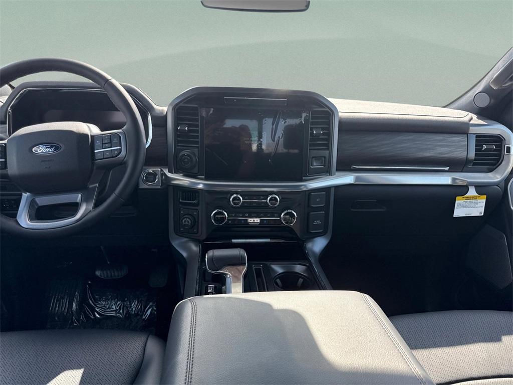 new 2025 Ford F-150 car, priced at $60,988