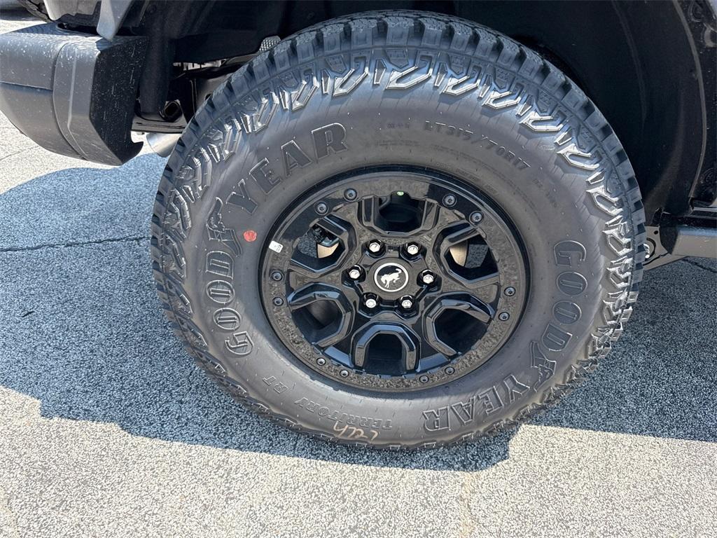 new 2025 Ford Bronco car, priced at $50,806