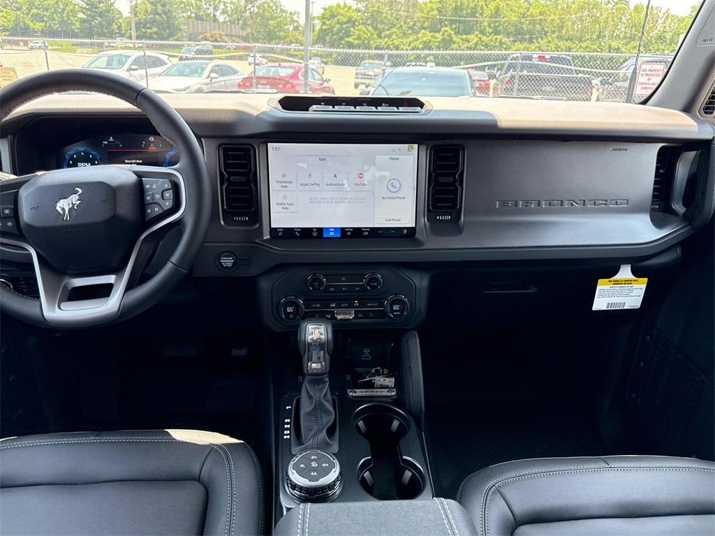 new 2025 Ford Bronco car, priced at $50,806