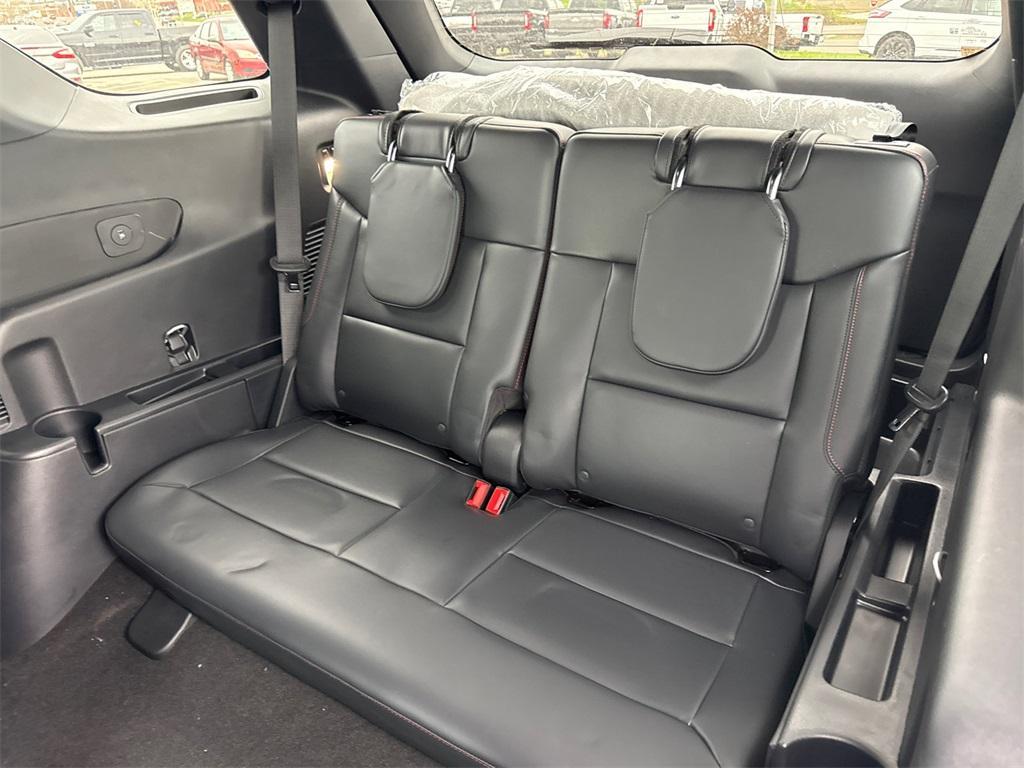 new 2025 Ford Explorer car, priced at $55,241