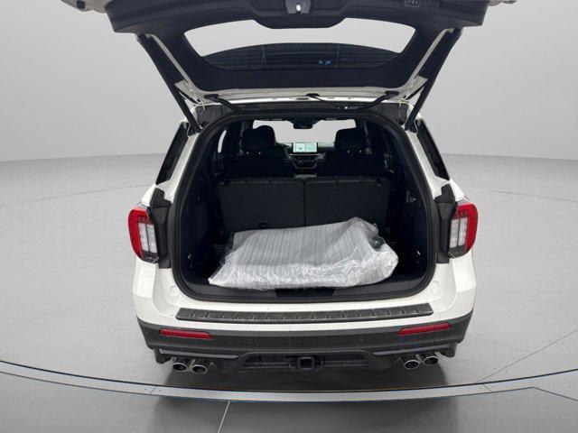 new 2025 Ford Explorer car, priced at $55,241