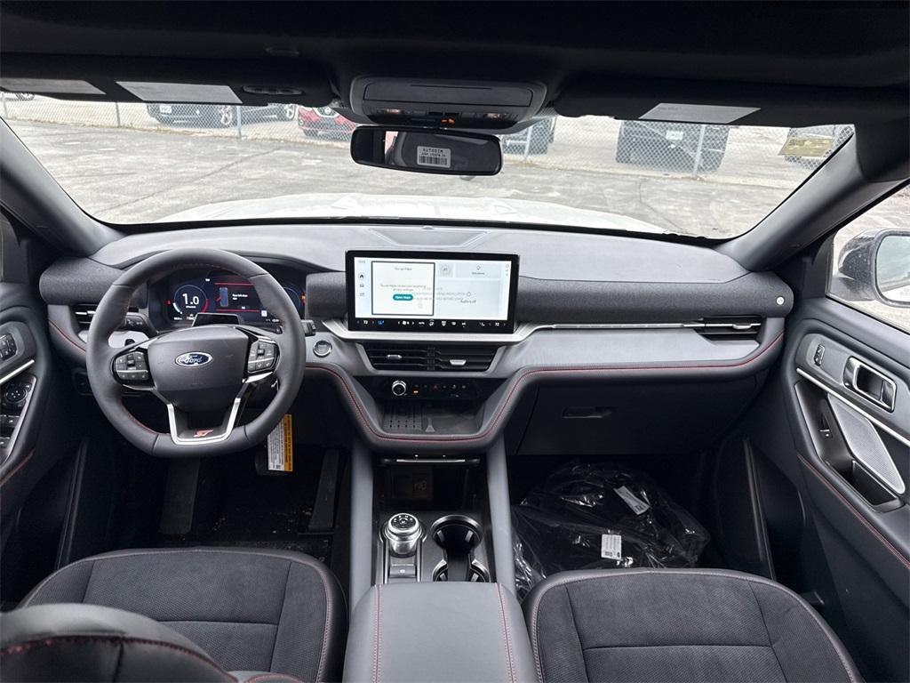 new 2025 Ford Explorer car, priced at $55,241