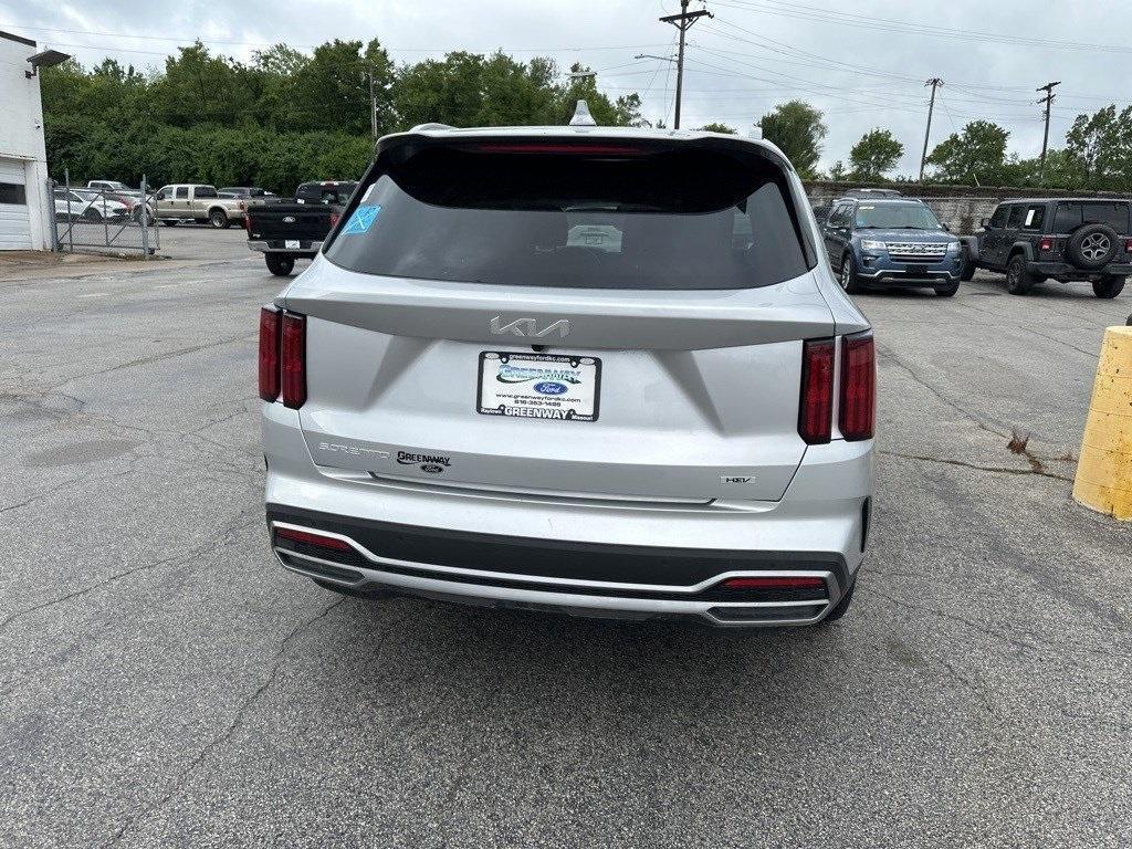 used 2023 Kia Sorento Hybrid car, priced at $33,798
