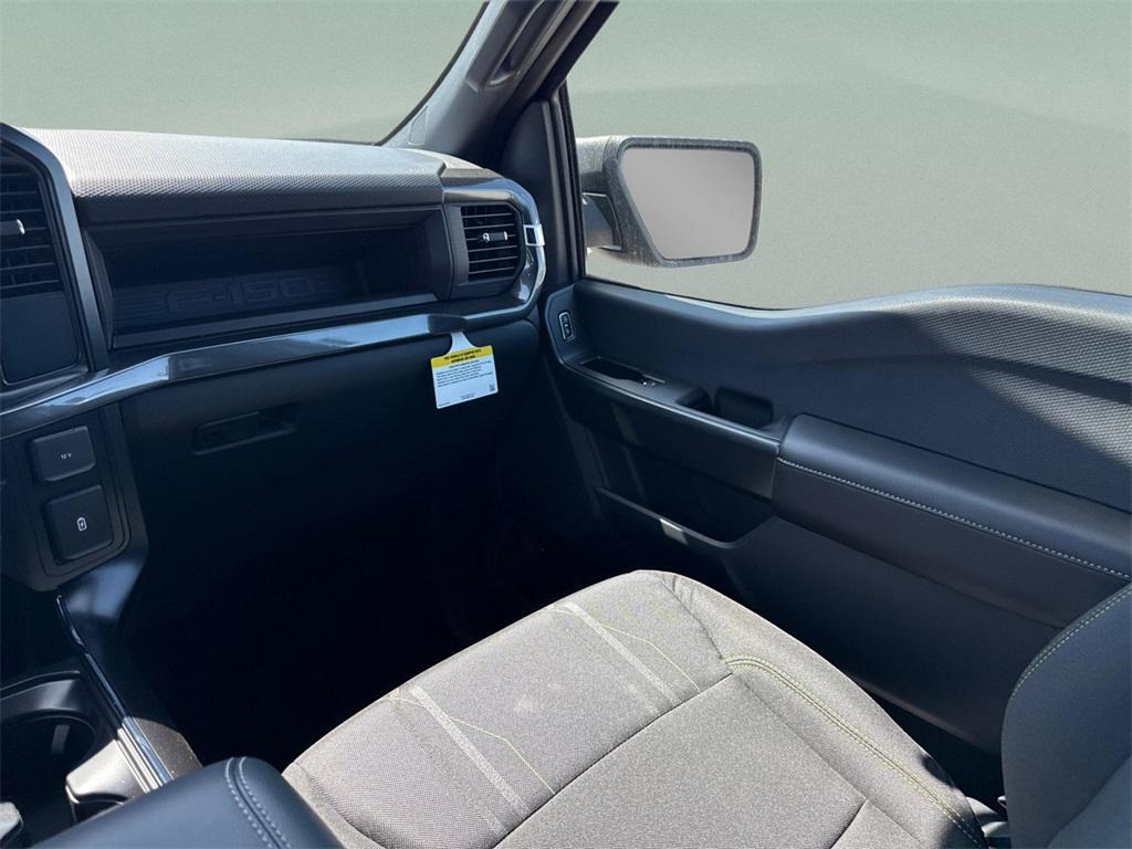 new 2025 Ford F-150 car, priced at $44,667