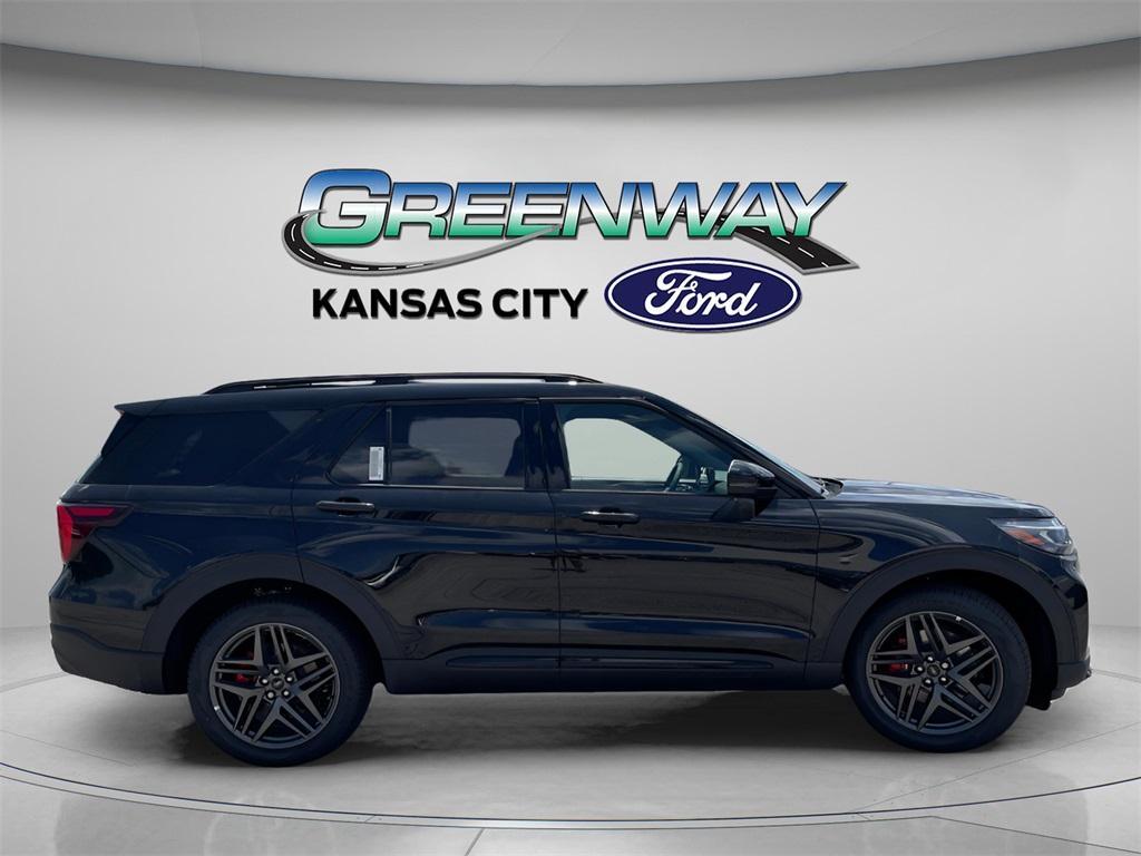 new 2025 Ford Explorer car, priced at $55,499