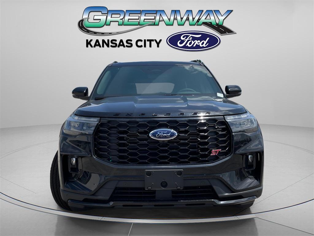 new 2025 Ford Explorer car, priced at $55,499