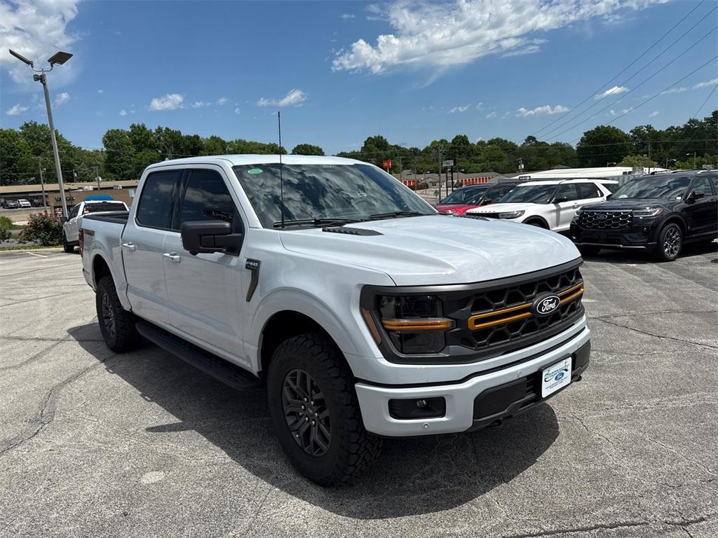 new 2025 Ford F-150 car, priced at $60,995