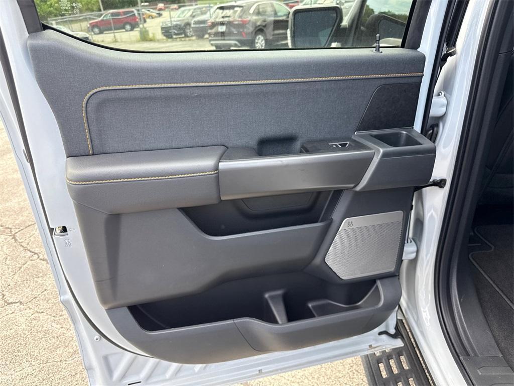 new 2025 Ford F-150 car, priced at $60,995