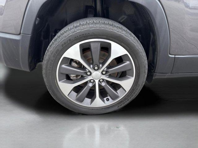 used 2022 Jeep Cherokee car, priced at $25,998
