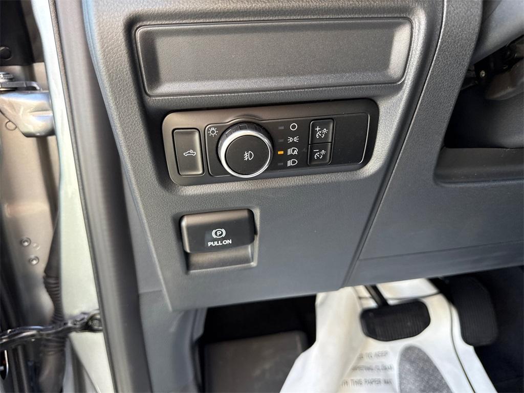 new 2024 Ford F-150 car, priced at $48,957