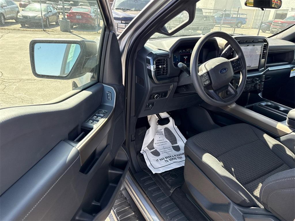 new 2024 Ford F-150 car, priced at $48,957