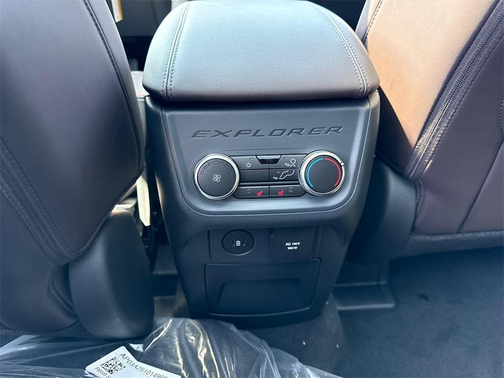new 2025 Ford Explorer car, priced at $54,933