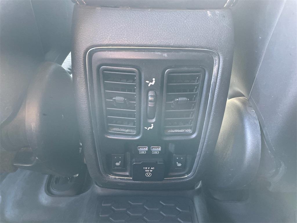 used 2015 Jeep Grand Cherokee car, priced at $9,990