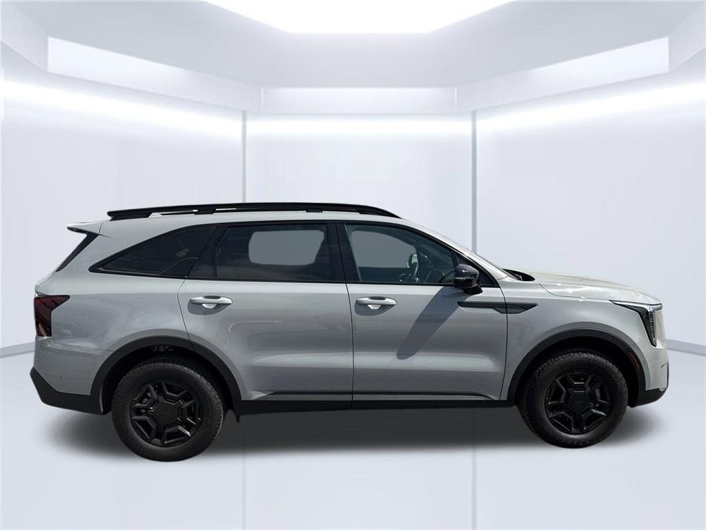 used 2025 Kia Sorento car, priced at $43,900