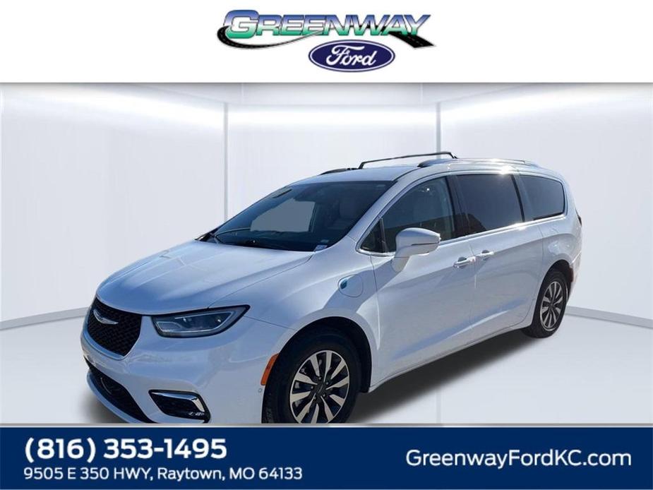 used 2021 Chrysler Pacifica Hybrid car, priced at $22,990