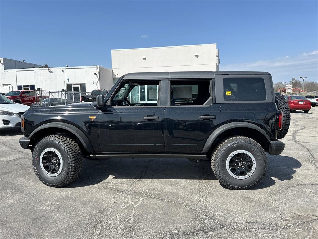new 2024 Ford Bronco car, priced at $59,546