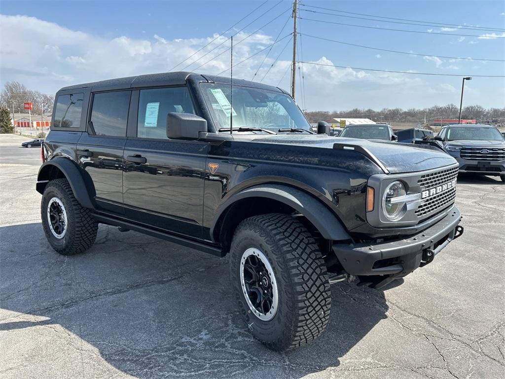 new 2024 Ford Bronco car, priced at $59,546