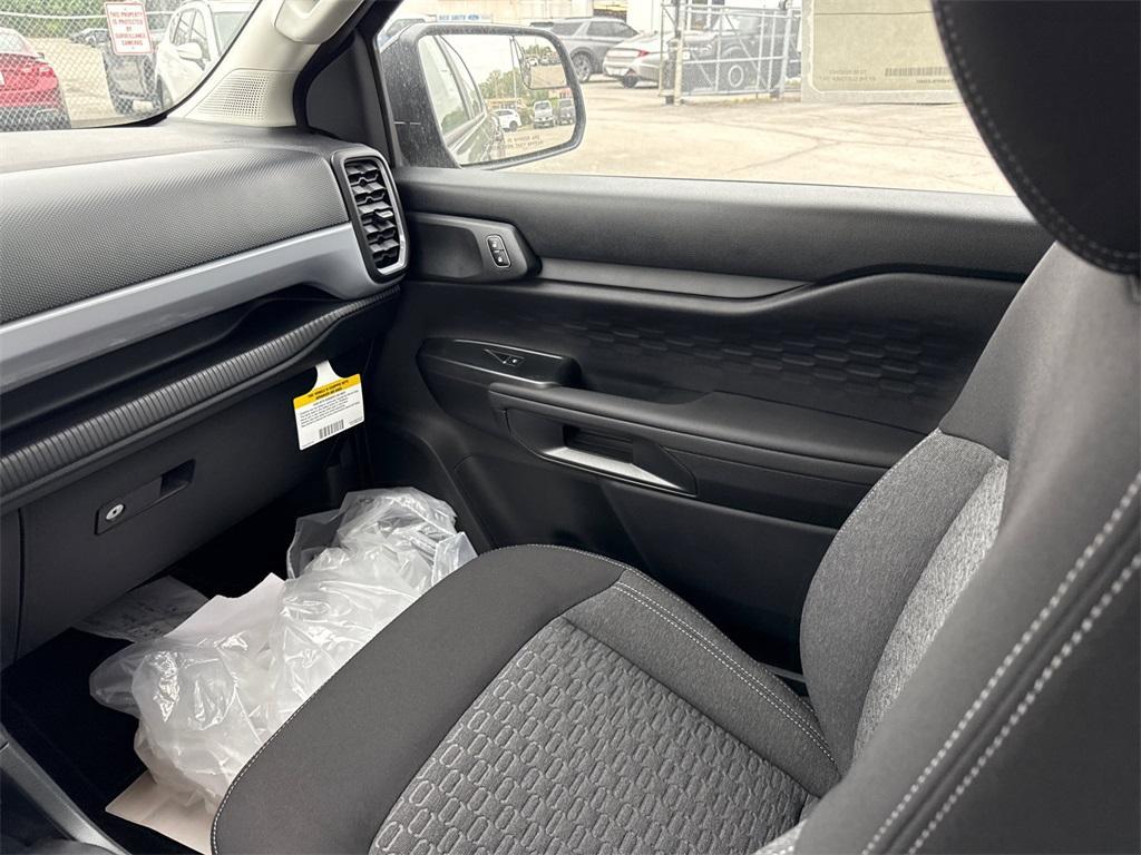 new 2025 Ford Ranger car, priced at $31,207
