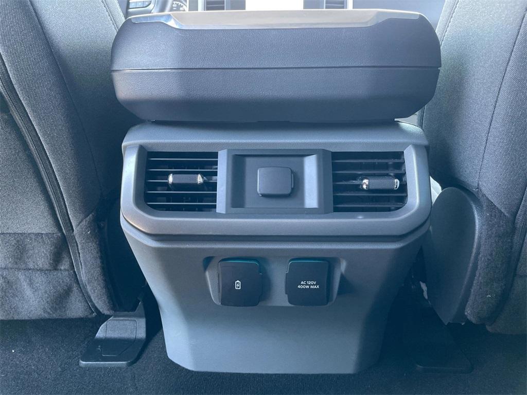 used 2022 Ford F-150 car, priced at $29,999
