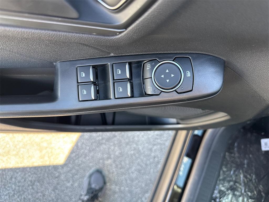 new 2025 Ford Escape car, priced at $27,262