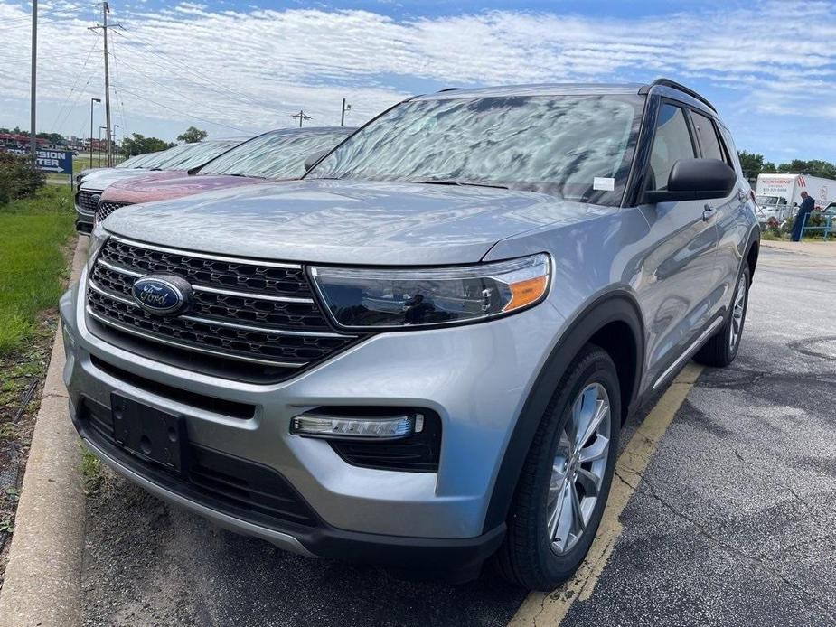 new 2024 Ford Explorer car, priced at $44,195