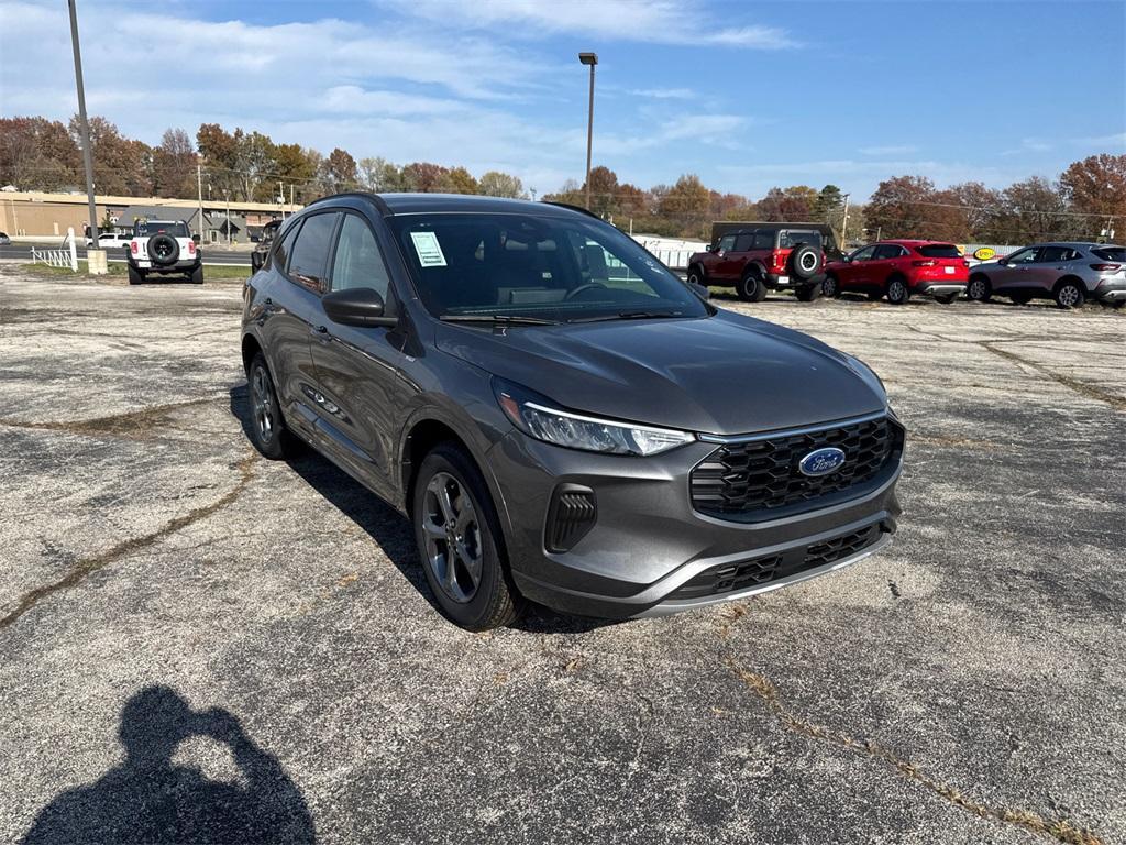 new 2024 Ford Escape car, priced at $28,000