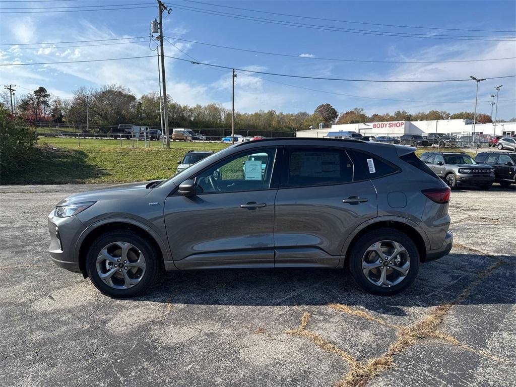 new 2024 Ford Escape car, priced at $28,000