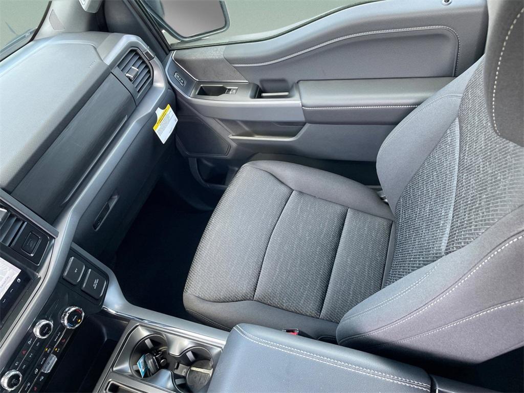 new 2025 Ford F-150 car, priced at $53,242