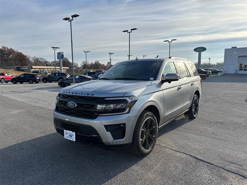 new 2024 Ford Expedition car, priced at $81,165