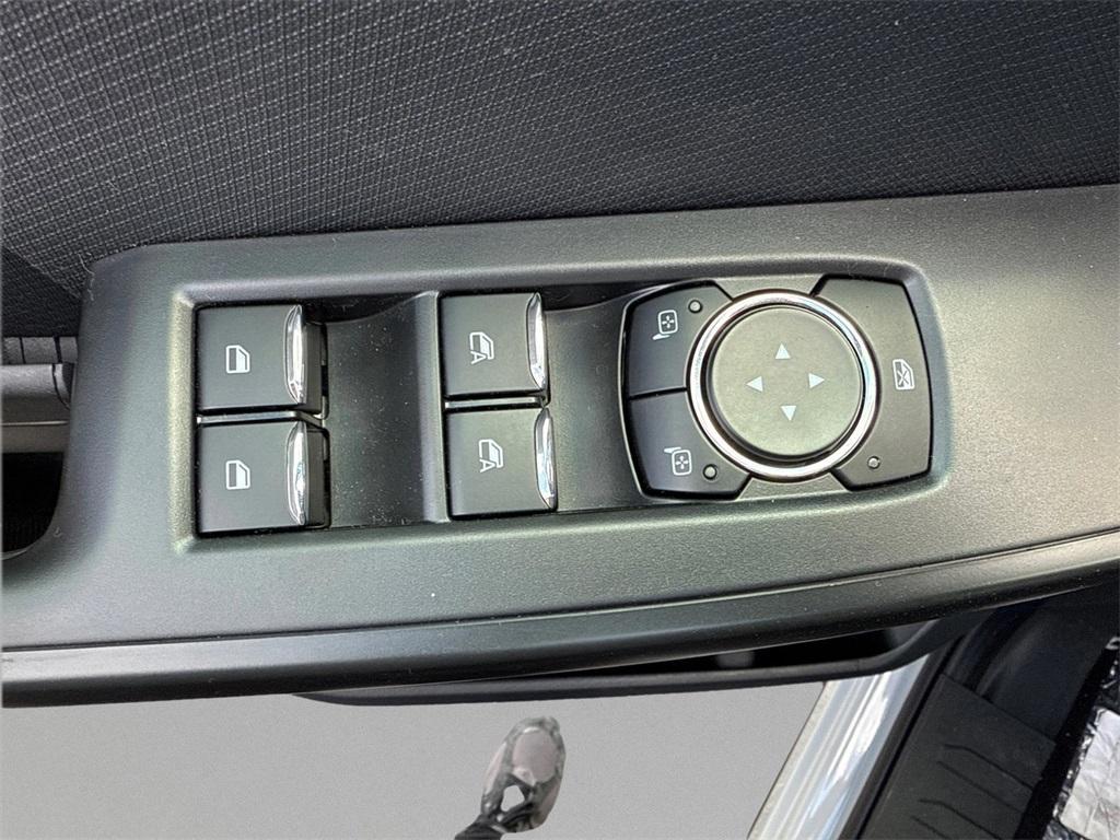 new 2025 Ford F-150 car, priced at $44,668